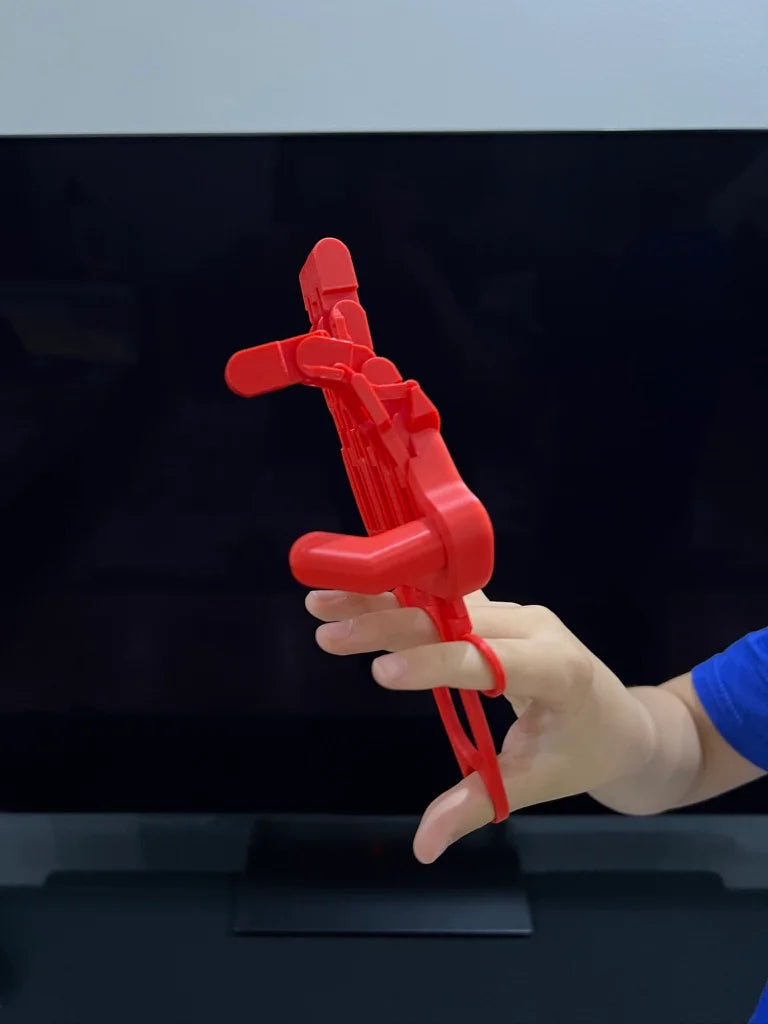 MechaHand Duo – Mekanik Robot El Bardak Tutucu Seti